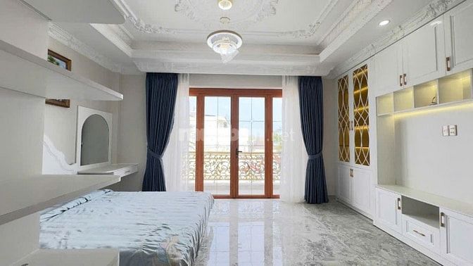 Bán Nhà 4 Tầng Sân Thượng _ DTSD 5M X 20M _ MT Đường 12m Kinh Doanh