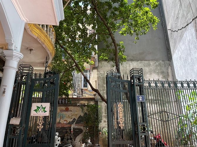 Cho thuê nhà nguyên căn 4 tầng đường Giải Phóng