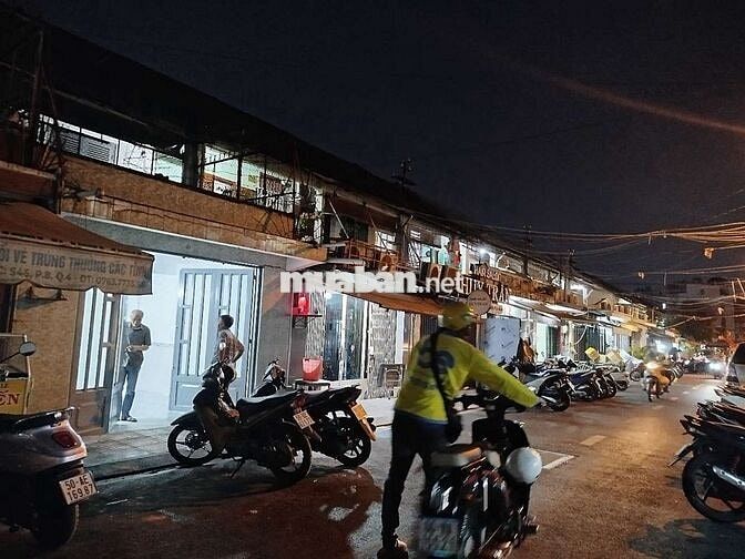 Nhà nguyên căn S48, cư xá vĩnh hội, bến vân đồn p9, q4.