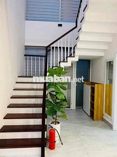 CHO THUÊ BIỆT THỰ CAO CẤP 4 PHÒNG NGỦ CÓ SÂN VƯỜN HỒ BƠI RIÊNG KHU NAM