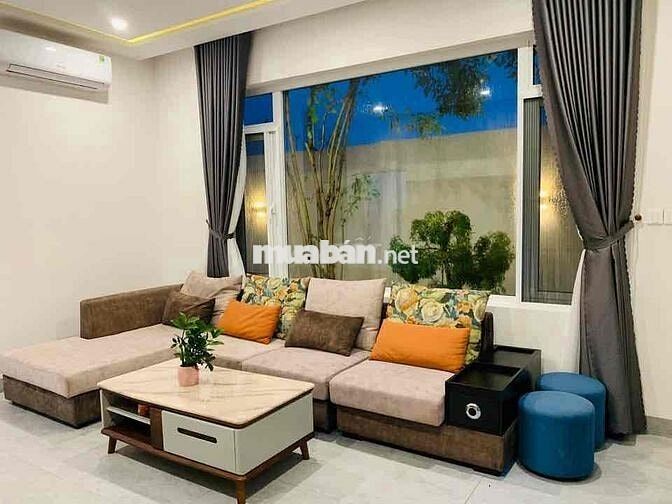 CHO THUÊ BIỆT THỰ CAO CẤP 4 PHÒNG NGỦ CÓ SÂN VƯỜN HỒ BƠI RIÊNG KHU NAM