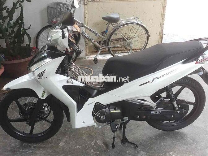 Honda Future Trắng 4386 km