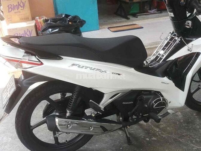 Honda Future Trắng 4386 km