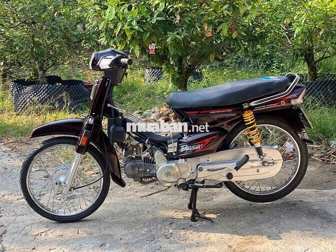 Honda Dream TQ 110 dọn sạch sẽ