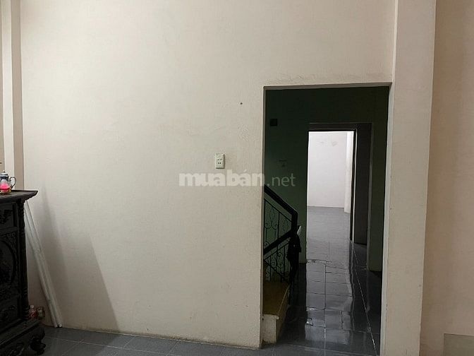 Cho thuê nhà nguyên căn 4 tầng đường Giải Phóng