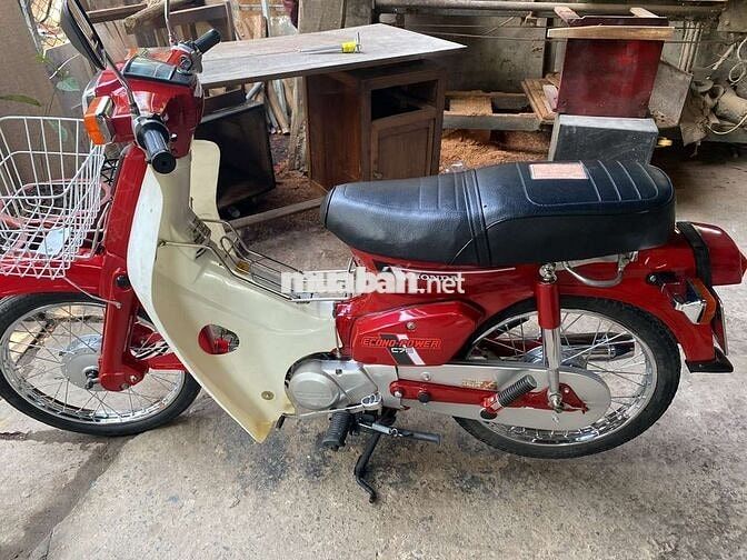 Honda DD màu Đỏ