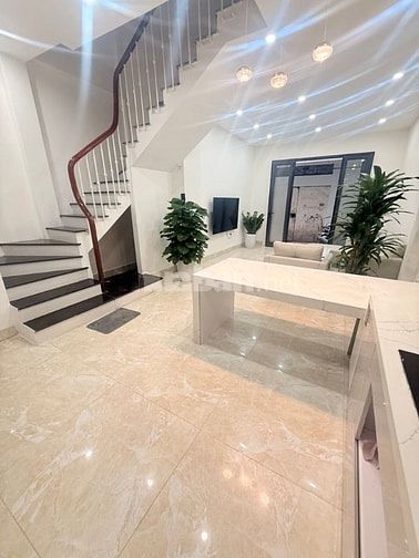 🏠 SIÊU PHẨM NHÀ ĐẸP QUẬN TRUNG TÂM – Ô TÔ ĐỖ CỔNG – NỞ HẬU ĐẮC LỘC