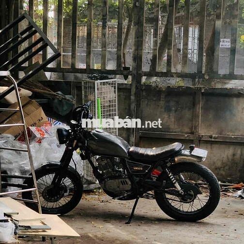 Suzuki GN 125 Tracker Đen