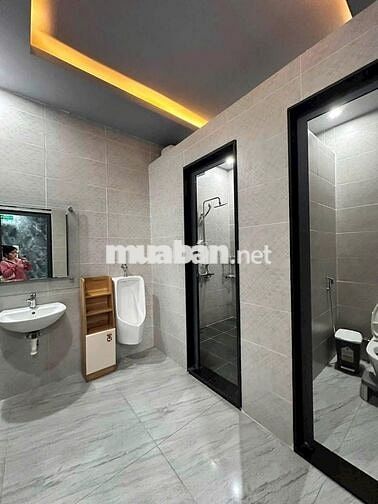 NHÀ 3 TẦNG 6PN MT PHAN THÚC DUYỆN
