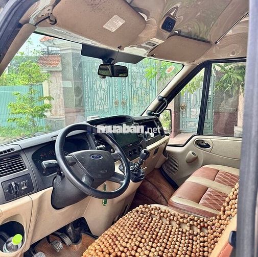 Ford Transit MT dầu 2016 tải van 6 chổ 900kg