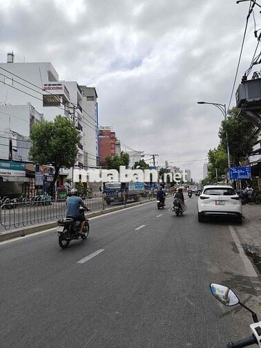 4 x 20 mặt tiền đường kinh doanh lê văn quới
