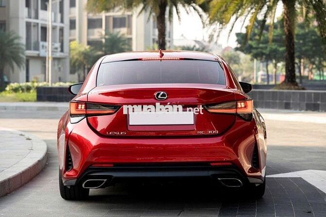 Lexus RC300T Model 2020 - 64.000 km