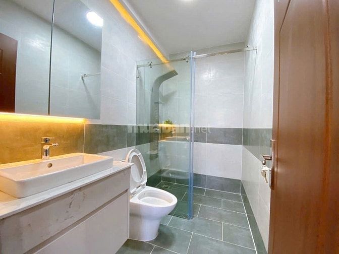 Bán Nhà 4 Tầng Sân Thượng _ Có Thang Máy _ DT 5m x 17 KDC Anh Tuấn