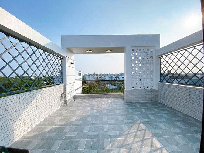 Bán Nhà 4 Tầng Sân Thượng _ Có Thang Máy _ DT 5m x 17 KDC Anh Tuấn