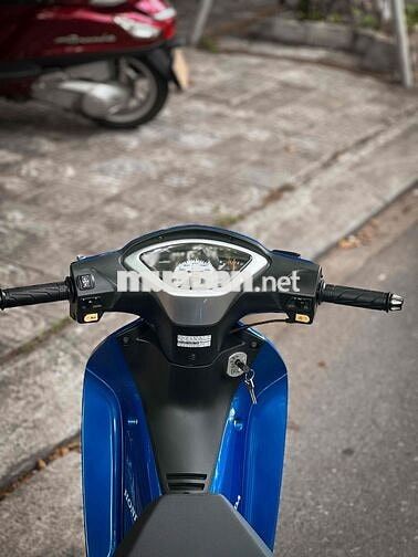 Future Neo Kim lên áo Wave 125 đồ chơi cơ bản