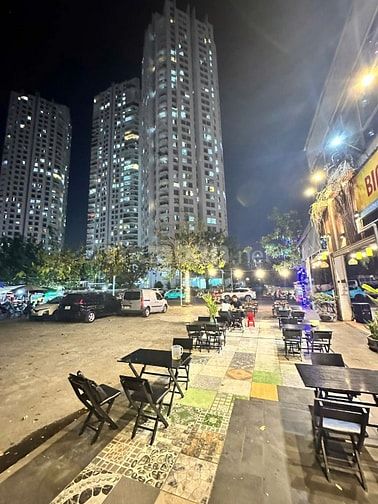 Sang quán góc 2 mặt tiền vị trí đắc địa bậc nhất Quận 7