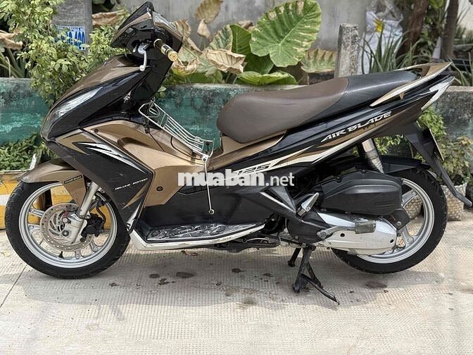 Honda Air Blade 125 2013 Vàng đồng
