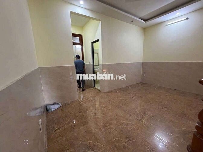 Bán nhà 3tầng trung tâm quận Hải Châu Đà Nẵng giá sập hầm 