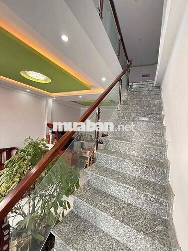 Bán gấp nhà 1 lầu phường Tân Vạn đường xe hơi GIÁ RẺ LẮM