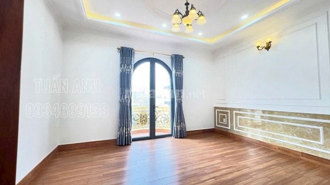 Bán Biệt Thự Phố 4 Tầng Sân Thượng _ DT 7.8m x 15m _ MT Đường 6M Thông