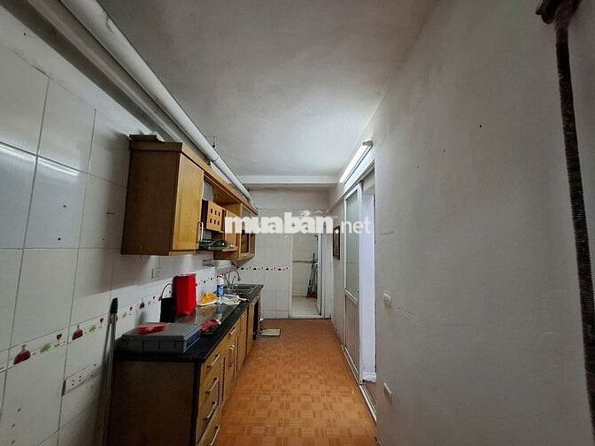 Căn hộ 1k1n đủ đồ phố Thái Thịnh, Đống Đa, ngõ thông 45m 7 triệu/tháng