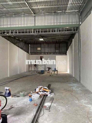 Chủ cho thuê xưởng dtsd 500m, tải công ko cấm giờ
