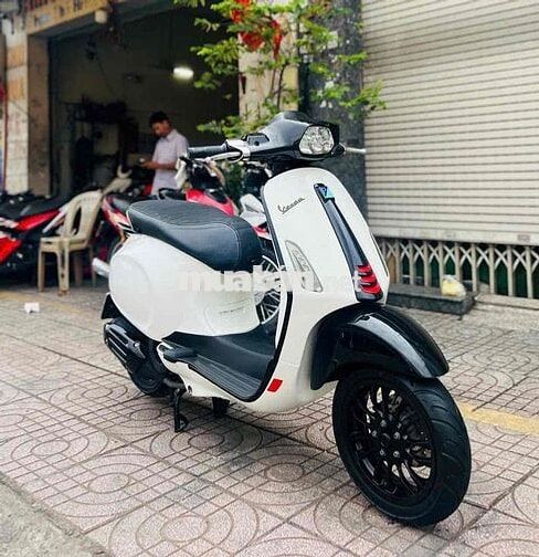 Vespa Sprint IGET ABS 2020 BSTP - Y HÌNH - NỢ XẤU