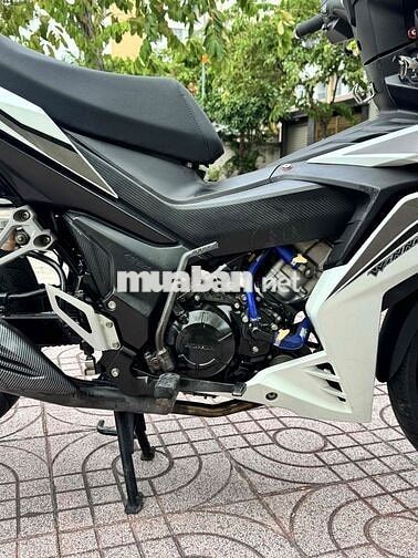 Honda Winner V1 Trắng đen GTĐĐ biển Hcm.