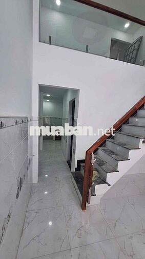 Nhà đẹp 4*11m 2PN hẻm 4m ô tô 2/ ngắn LÊ THỊ NGAY ẤP 1 VĨNH LỘC A