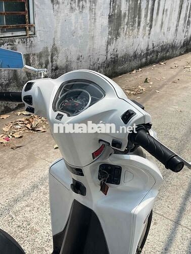 Honda Vision 2021 Trắng