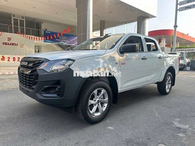 Isuzu D-Max UTZ800 2 cầu số sàn nhập Thái 2026