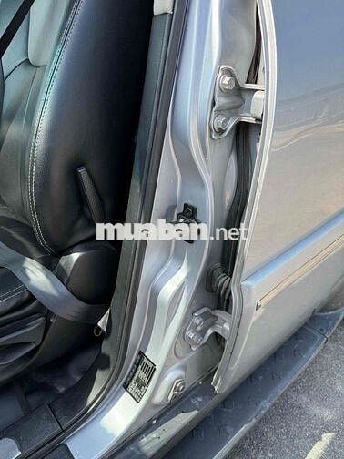 Ssangyong Rexton 2009 Bạc