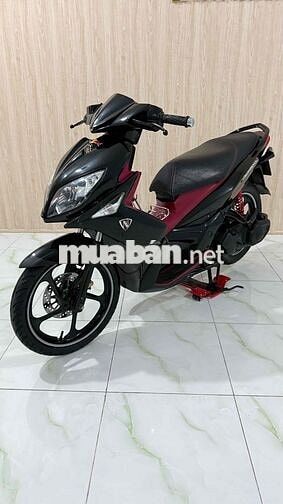 Yamaha Novo 4 Đen Đỏ