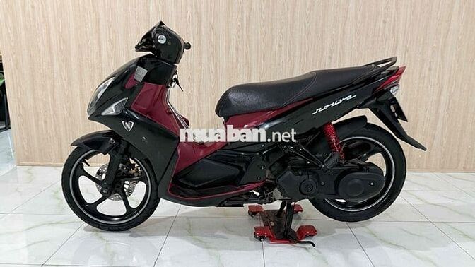 Yamaha Novo 4 Đen Đỏ