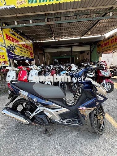 Yamaha Nouvo Xanh, Bạc