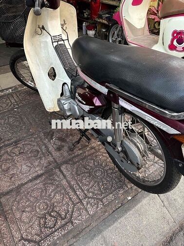 Honda Citi màu Đỏ đô