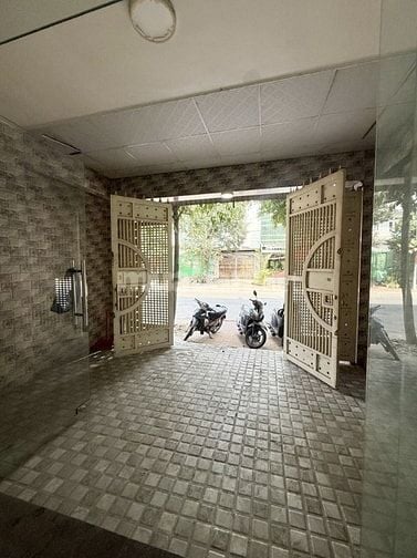 MẶT TIỀN KINH DOANH, LÊ BÔI QUẬN 8, ĐƯỜNG 17M LỀ 4M, DT 91M2 NGANG 5M