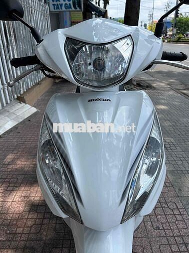 Honda Vision fi trắng zin êm sạch đẹp bs63