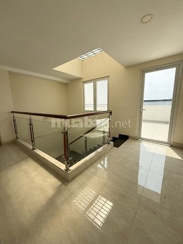 MẶT TIỀN KINH DOANH, LÊ BÔI QUẬN 8, ĐƯỜNG 17M LỀ 4M, DT 91M2 NGANG 5M