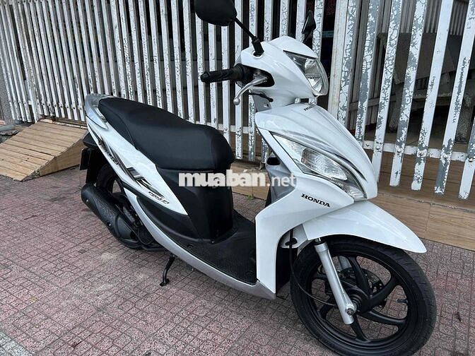 Honda Vision fi trắng zin êm sạch đẹp bs63