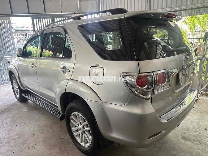 Toyota Fortuner 2013 2.7V 4x2 AT - 142.000km