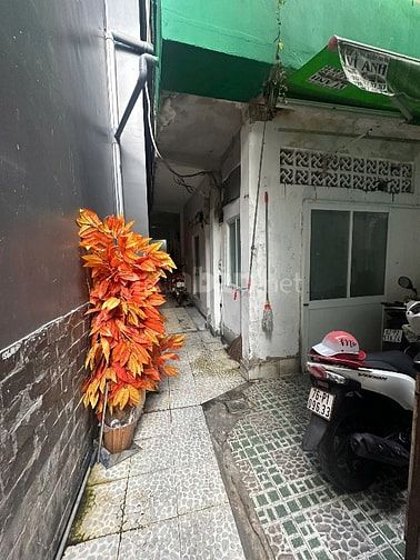 Bán nhà Nguyễn kiệm 70m2 nở hậu 
