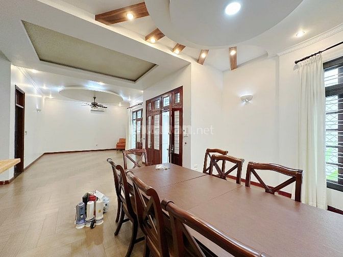 🏡 CHO THUÊ BIỆT THỰ CAO CẤP – TÂY HỒ, HÀ NỘI