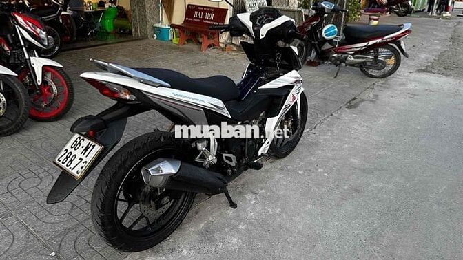 Honda Winner 150 2017 Trắng đen ( hỗ trợ góp )