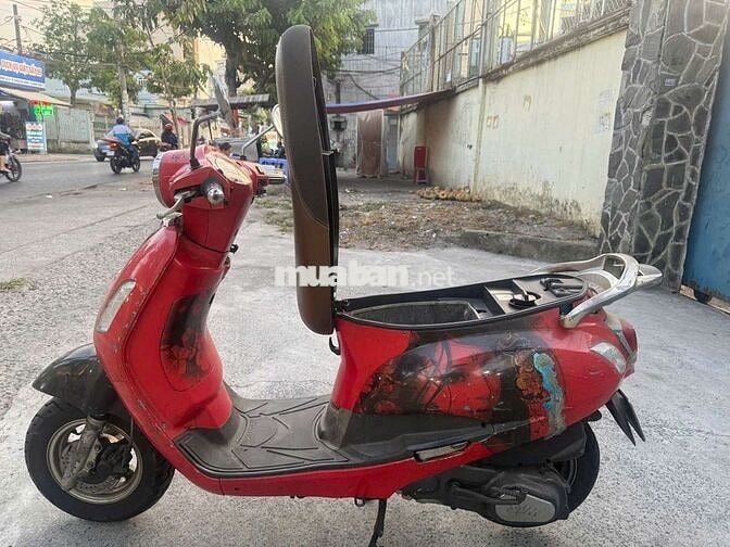 SYM Attila màu Đỏ