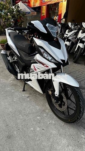 Honda Winner 150 2017 Trắng đen ( hỗ trợ góp )