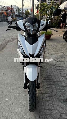 Honda Winner 150 2017 Trắng đen ( hỗ trợ góp )