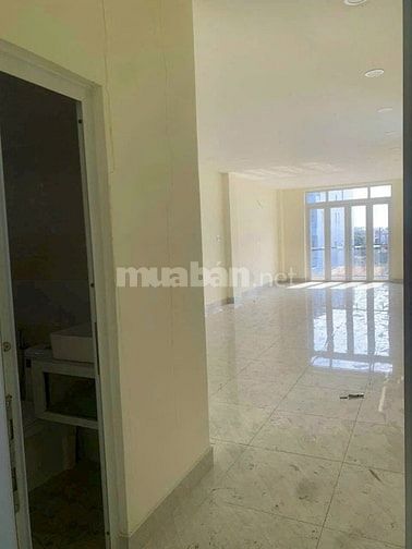 Bán Nhà 5 Tầng MT Đường Huỳnh Tấn Phát _ Vị Trí Đẹp Đắc Địa Ngay TT