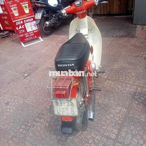 Honda Cub Đỏ trắng