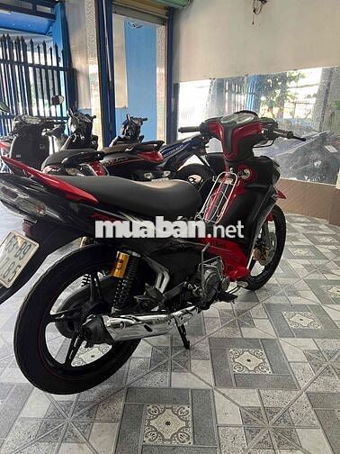 Yamaha Jupiter Đỏ đen